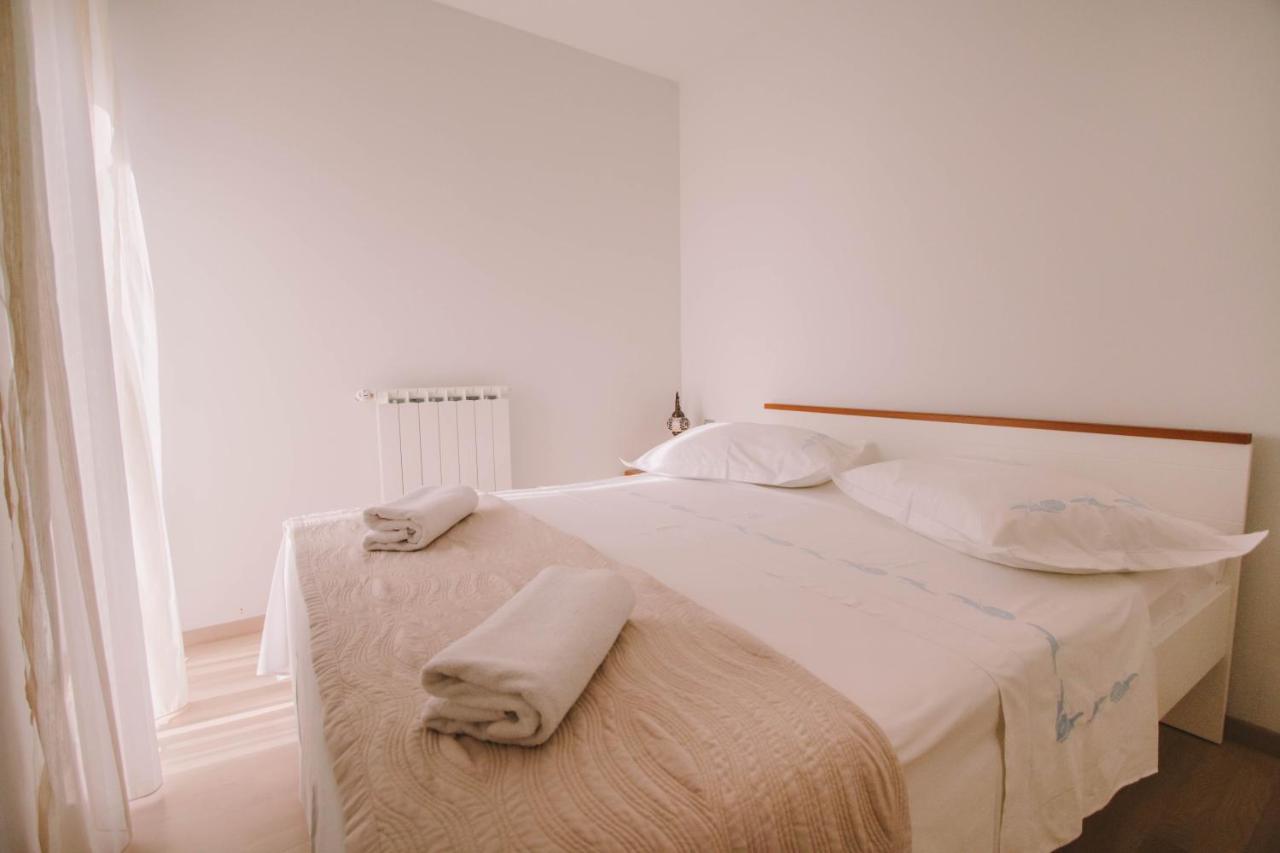 Apartments Jasna ポドストラナ エクステリア 写真